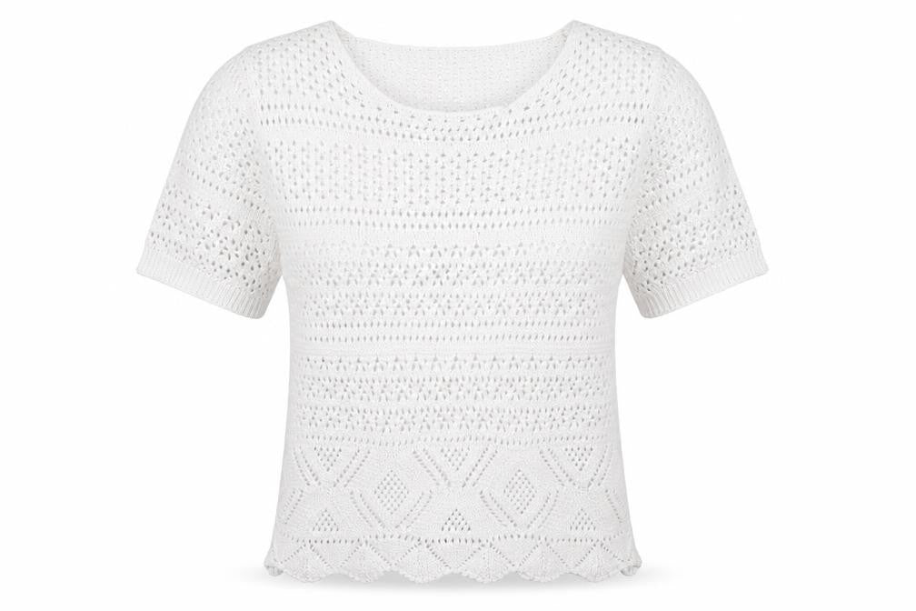 Avenue Womens White   Basic T-Shirt Size 8
