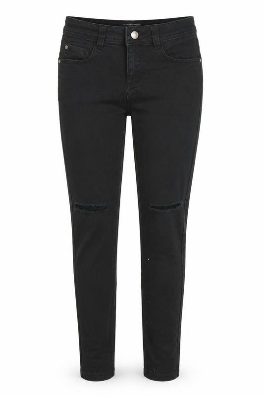 Front view of New Look girls’ black skinny jeans, size 10, years