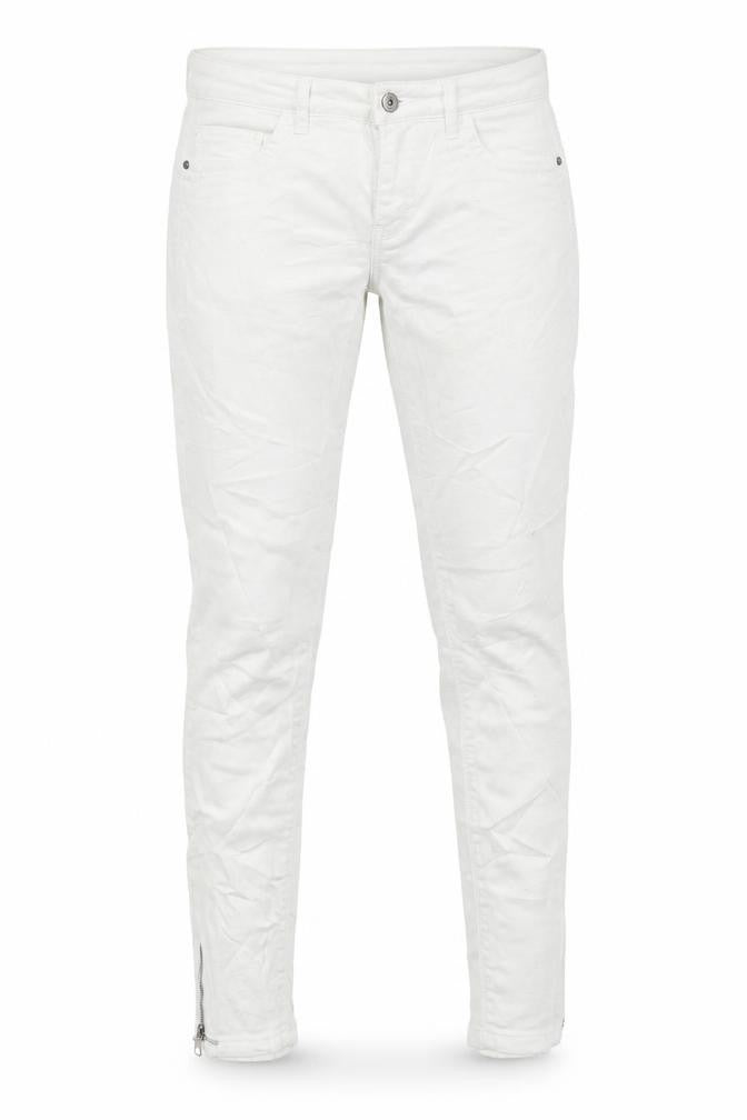 Front view of Only women’s white skinny jeans, size UK 30, in, 32-inch leg