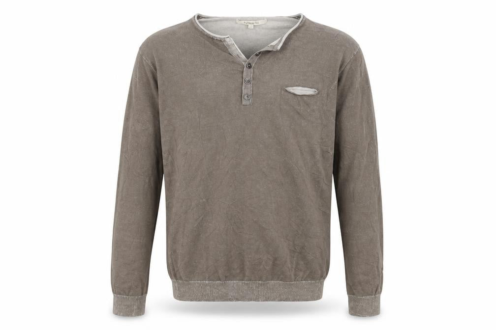 Front view of Carnet de Vol men’s beige jumper, size S