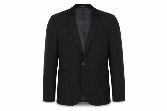 Front view of Cedarwood State men’s black jacket, size M