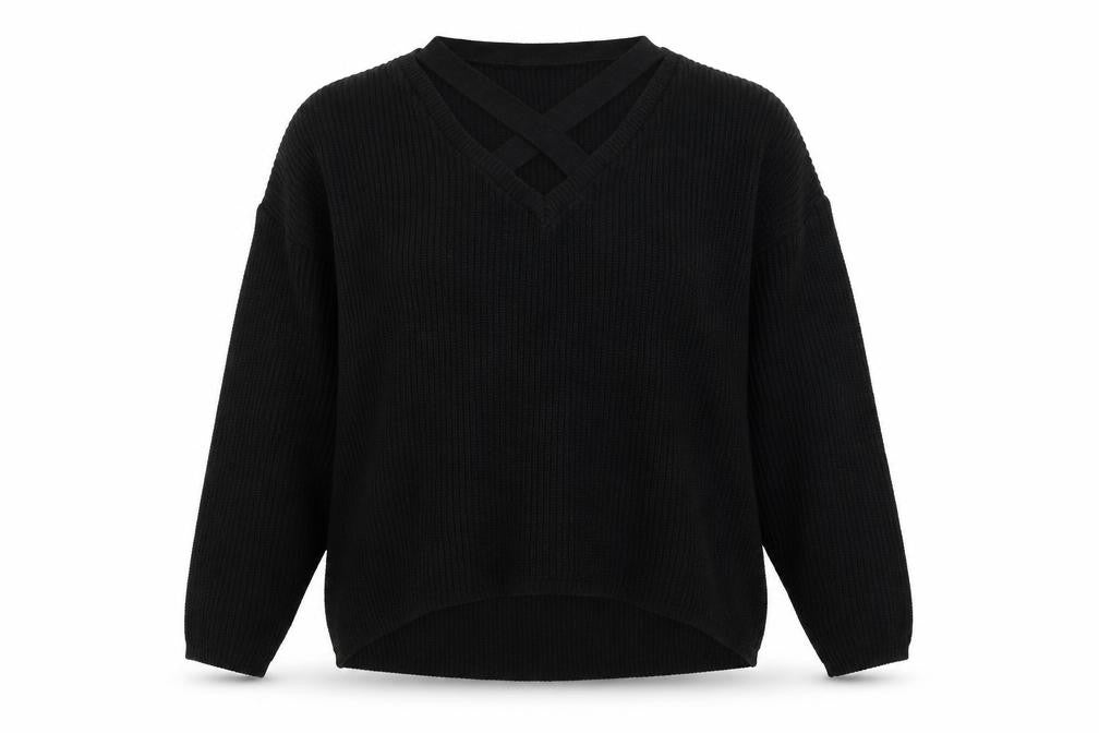 Front view of Boohoo women’s black jumper, size M