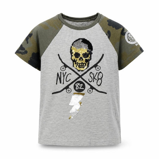 Front view of Next boys’ grey basic t-shirt, size 5, years