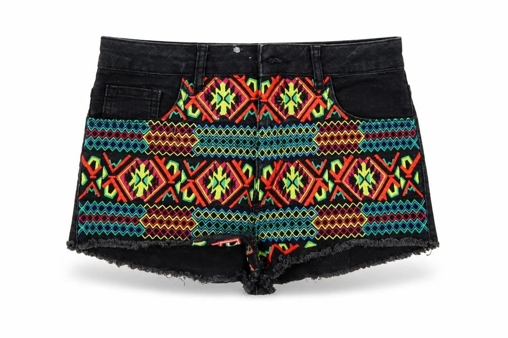 Front view of Topshop women’s black bermuda shorts, size UK 28