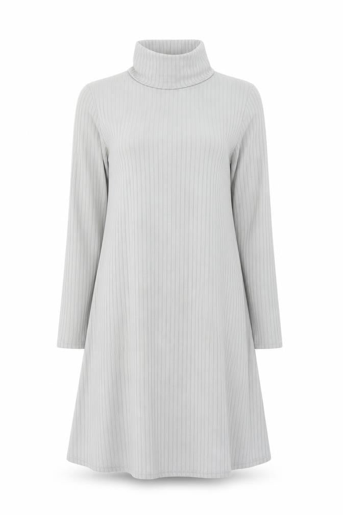 Front view of Boohoo women’s grey a-line, size UK 8