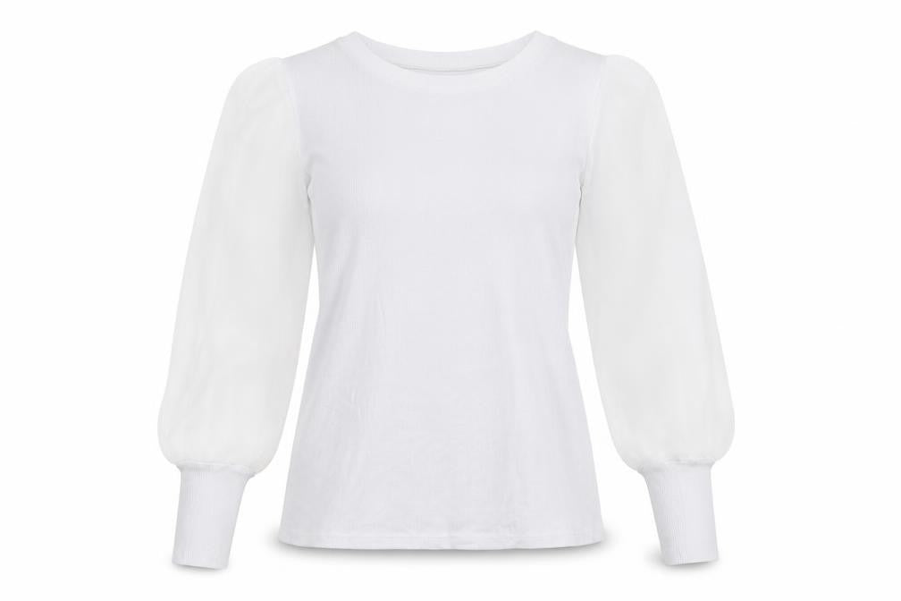 Front view of Preworn women’s white basic t-shirt, size L