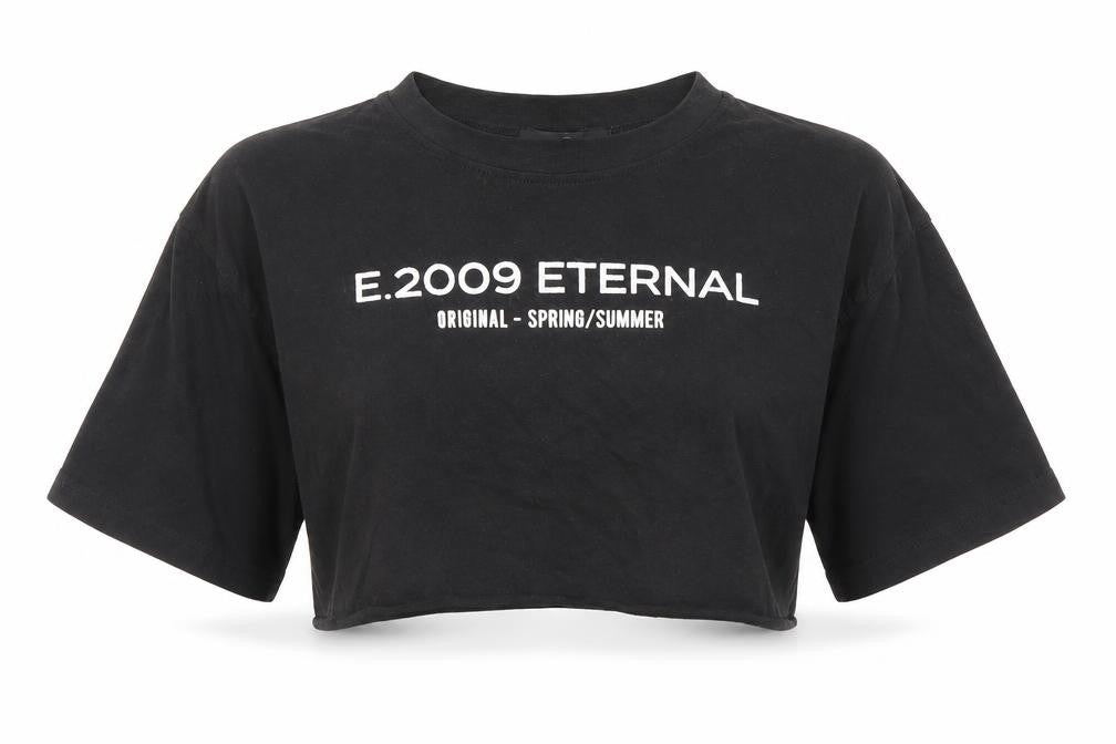 Front view of M women’s black cropped t-shirt, size UK 8
