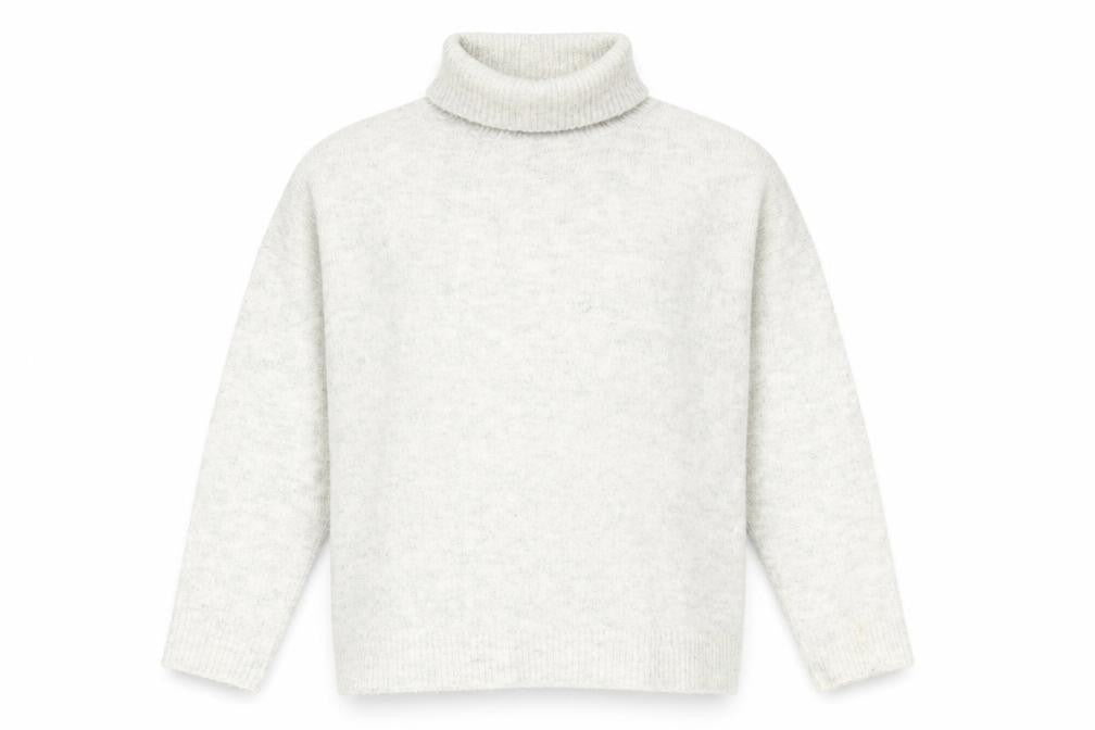 Front view of Dorothy Perkins women’s white jumper, size M