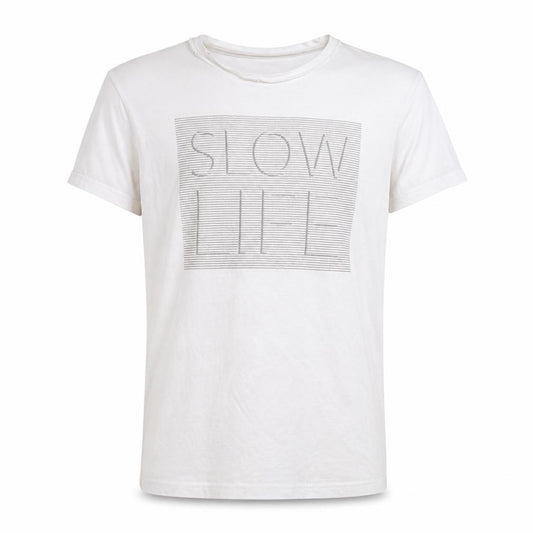 Front view of Kiabi boys’ white basic t-shirt, size XS, - slow life