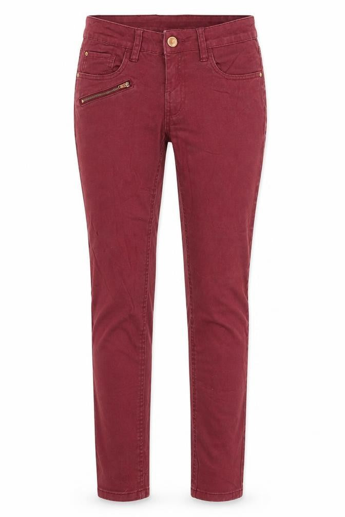 Front view of ESMARA women’s red skinny jeans, size UK 10, 30-inch leg