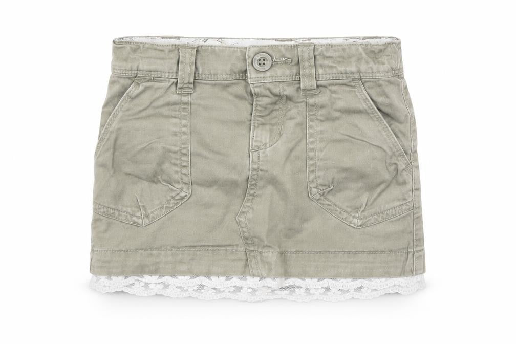Front view of H&M girls’ green a-line skirt, size 2, years