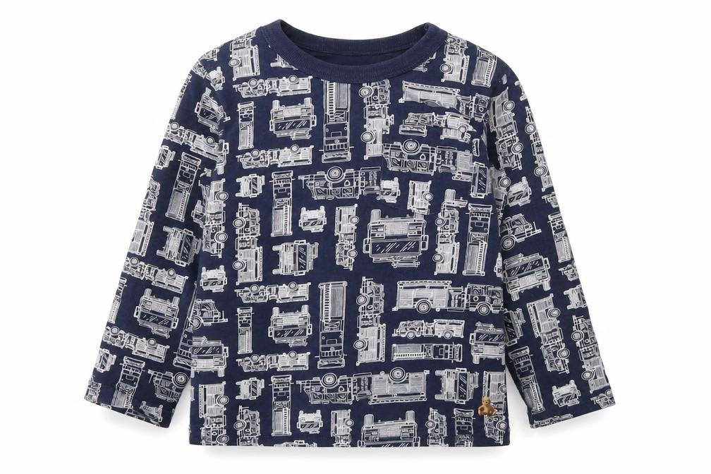 Front view of Gap boys’ blue animal print basic t-shirt, size 3, years