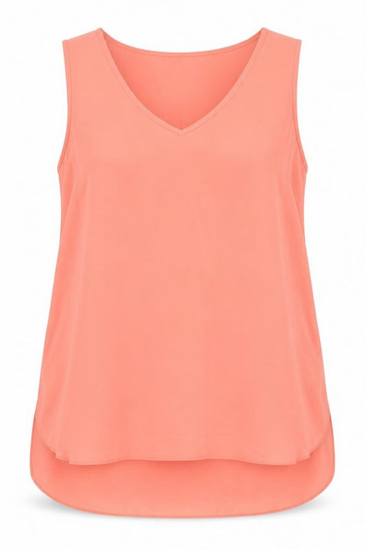 Front view of New Look women’s pink basic tank, size UK 12