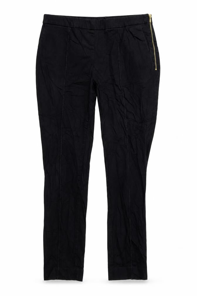 Front view of H&M women’s black trousers, size UK 10, 26-inch leg