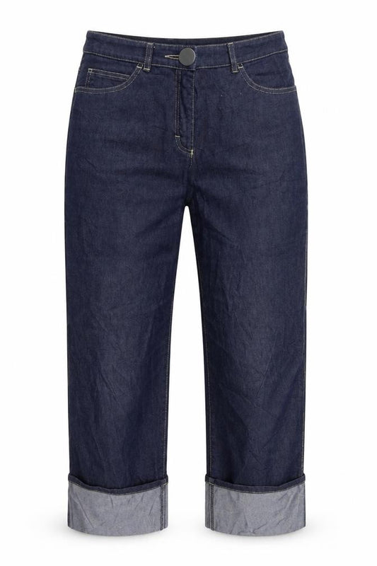 Front view of Yessica women’s blue denim cropped jeans, size UK 28, in, 25-inch leg