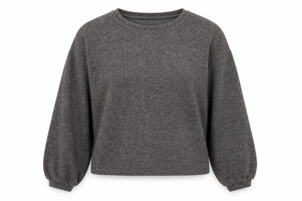 Front view of New Look women’s grey jumper, size M