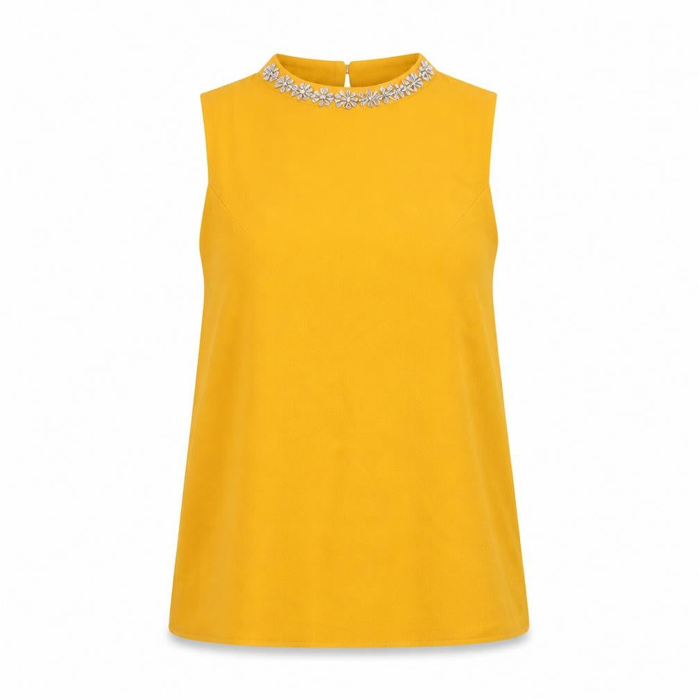 Front view of Dorothy Perkins women’s yellow basic t-shirt, size UK 6