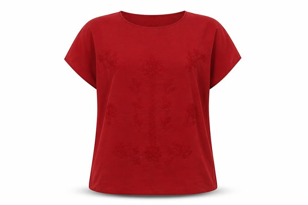 Front view of Per Una women’s red floral basic t-shirt, size UK 12