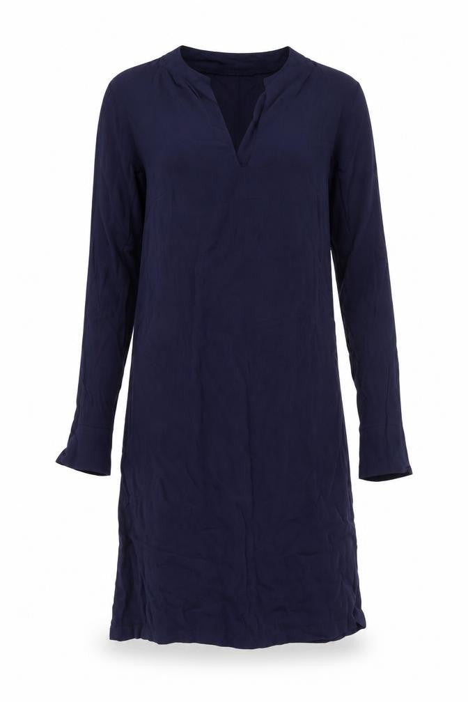 Front view of H&M women’s blue a-line, size UK 6
