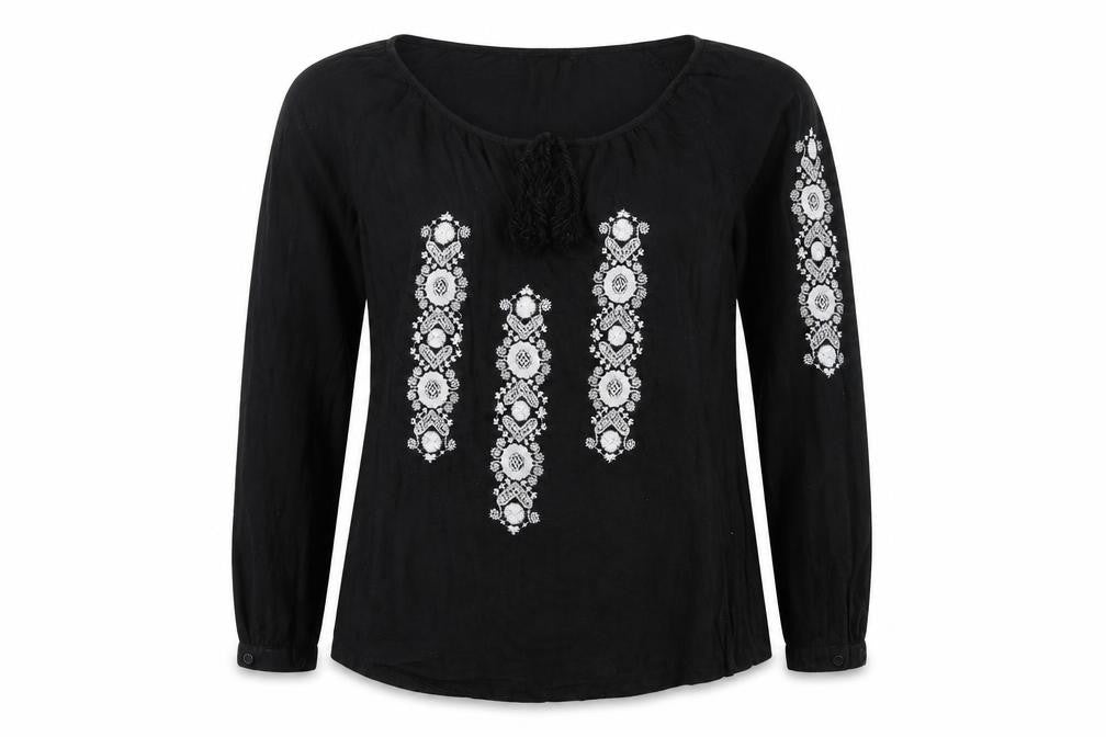 Front view of Atmosphere women’s black basic t-shirt, size UK 10