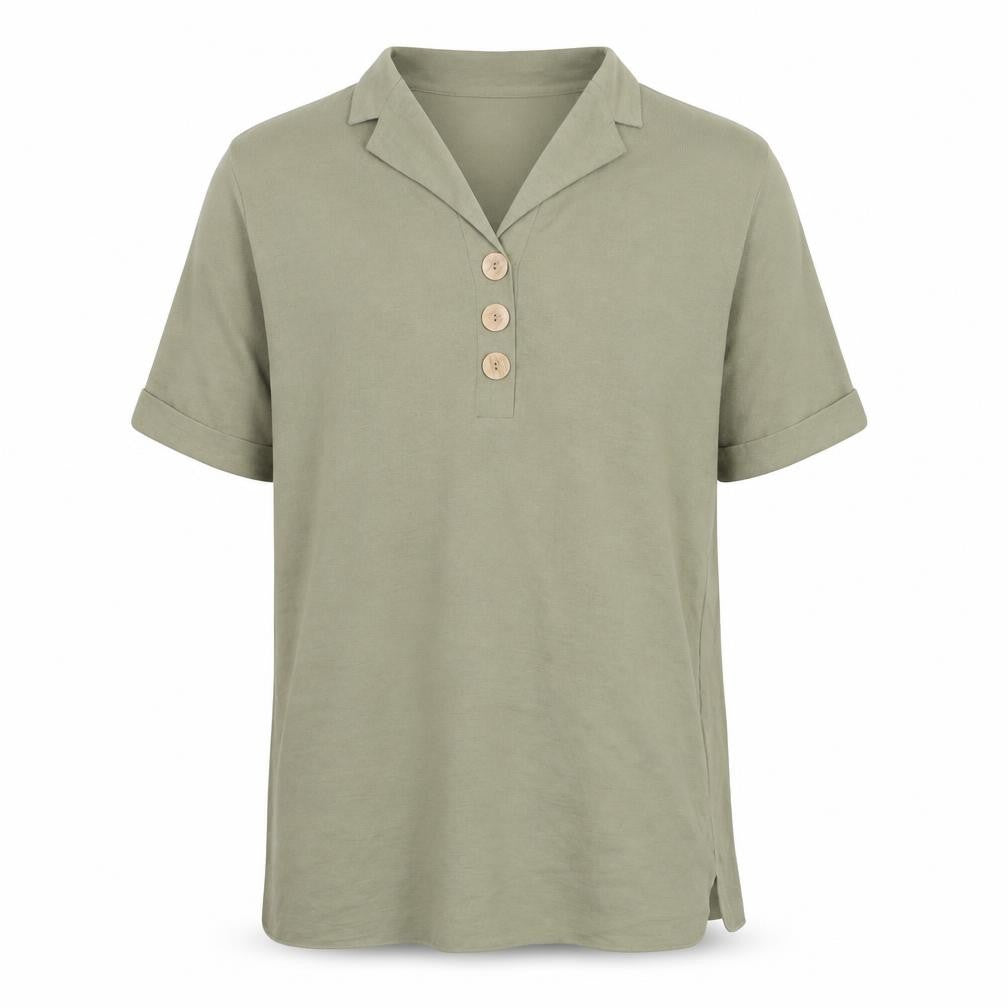 Front view of Primark men’s green polo, size 16