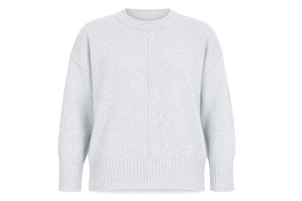 Front view of New Look women’s green jumper, size M