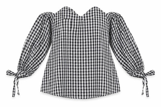 Front view of New Look women’s multicoloured check basic blouse, size UK 8