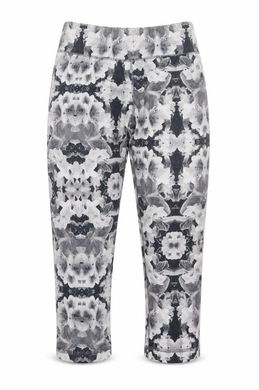 Front view of Energie girls’ black floral cropped trousers, size L