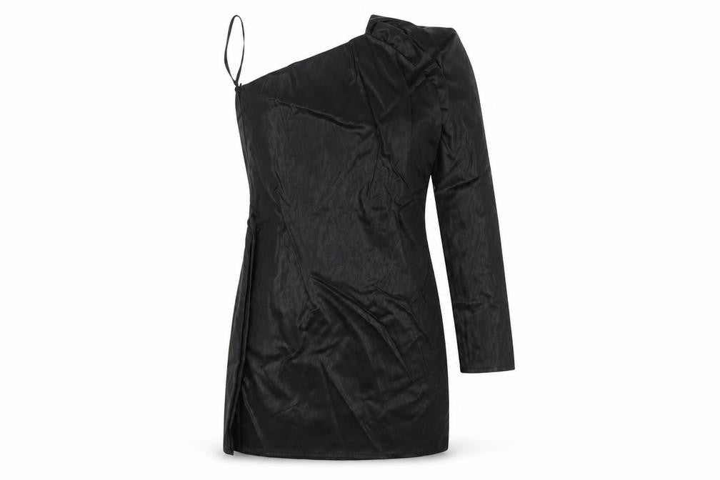 Front view of Primark women’s black fit & flare, size UK 10