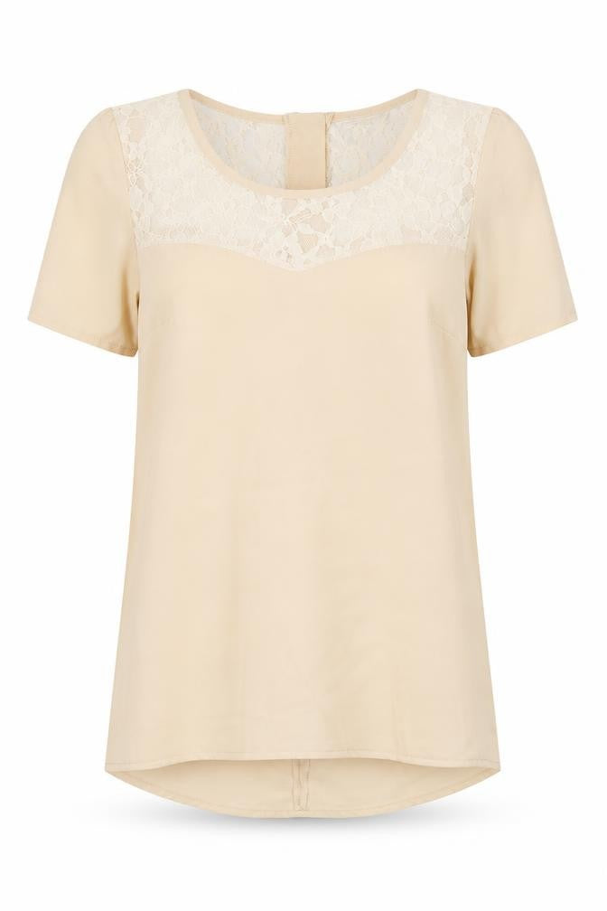Front view of New Look women’s pink basic blouse, size UK 8