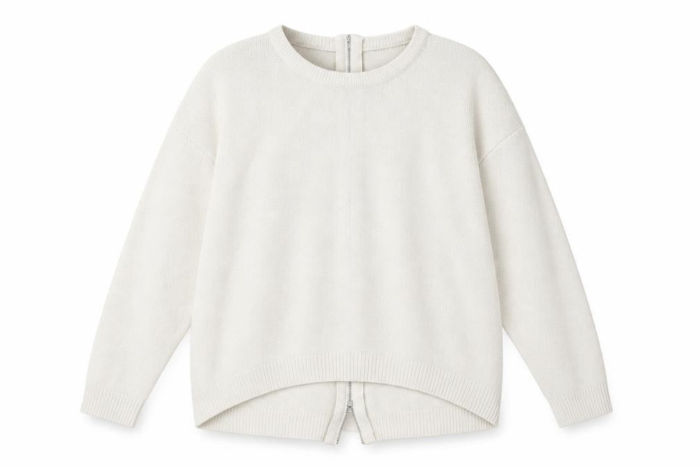Front view of Papaya women’s pink jumper, size M