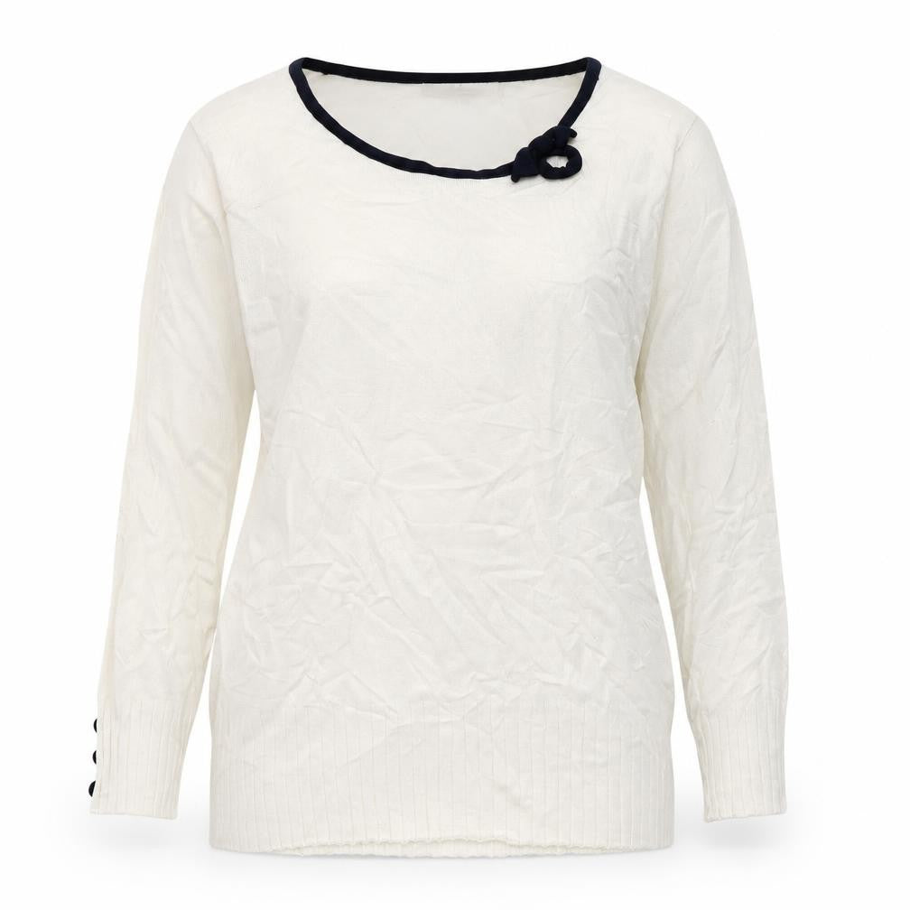 Front view of Isle women’s ivory jumper, size L