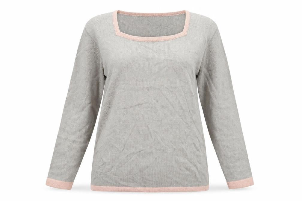 Front view of Preworn women’s grey knit jumper, size XL