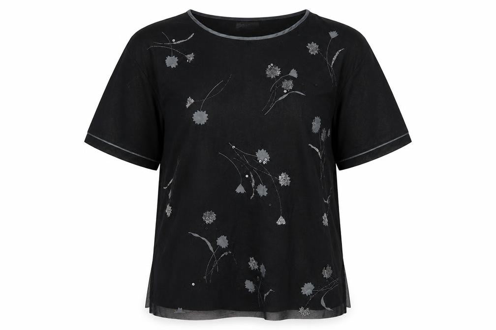 Front view of La reine women’s black floral basic blouse, size M