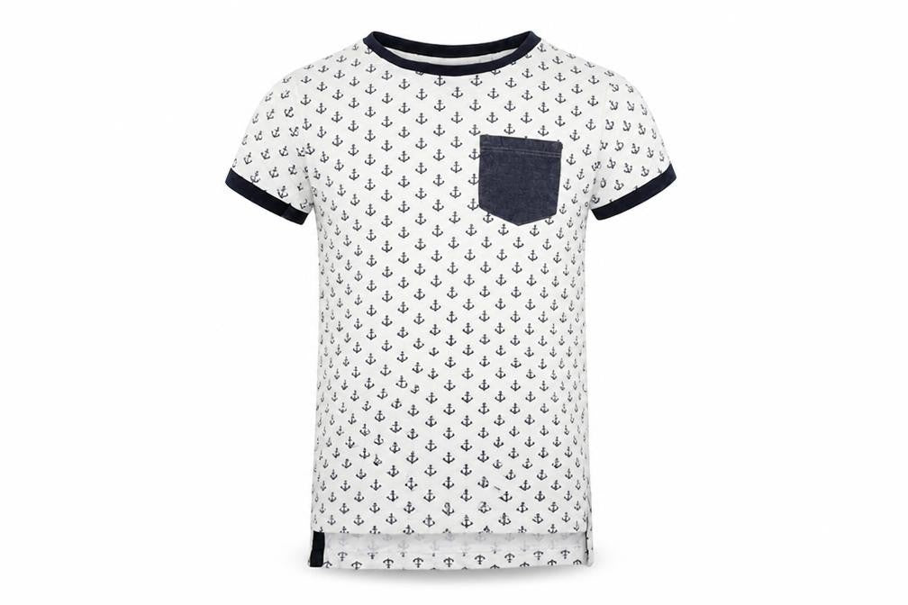 Front view of Next boys’ white geometric basic t-shirt, size 5, years