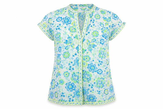 Front view of New Look women’s blue floral basic button-up, size UK 14
