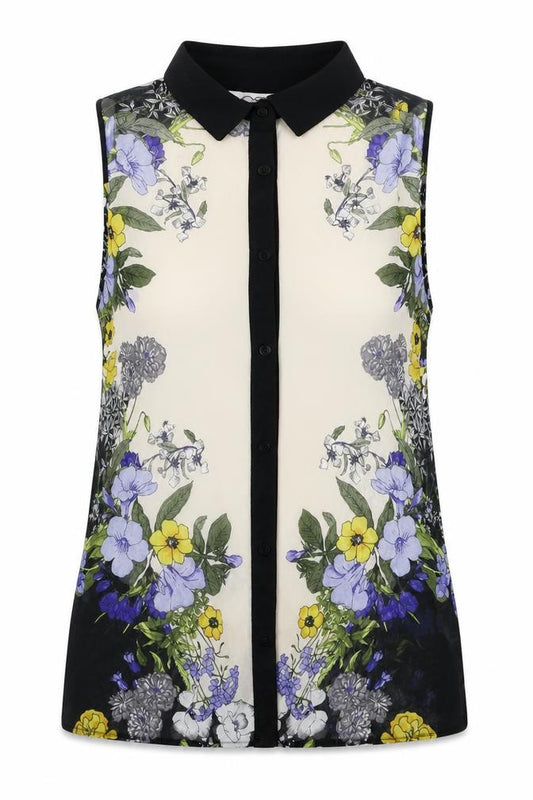 Front view of New Look women’s ivory floral basic button-up, size UK 8
