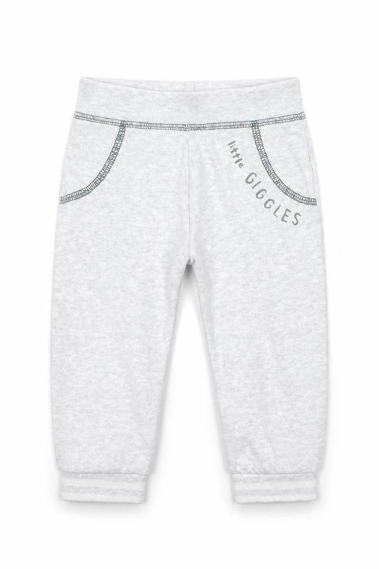 Front view of Primark boys’ grey ramie jogger trousers, size 6, years