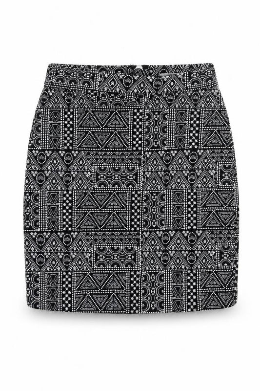Front view of New Look girls’ black geometric a-line skirt, size 13, years