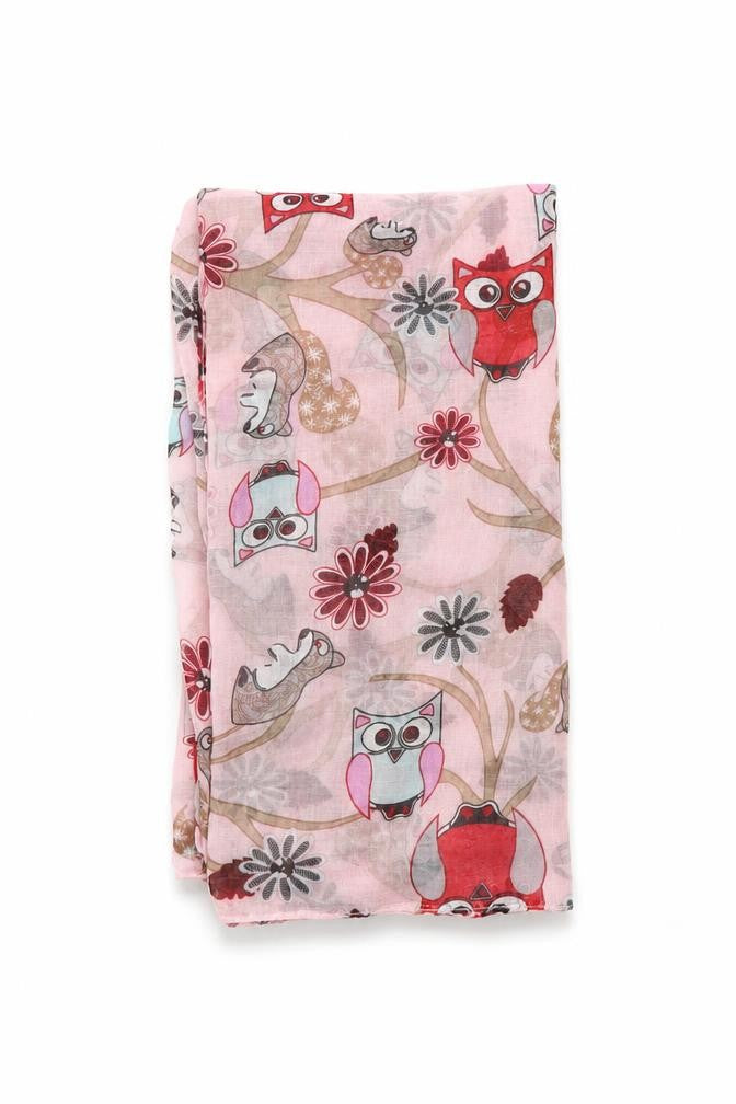 Front view of Preworn women’s pink shawl/wrap