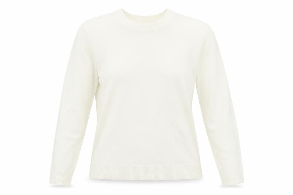 Front view of H&M women’s white knit jumper, size M