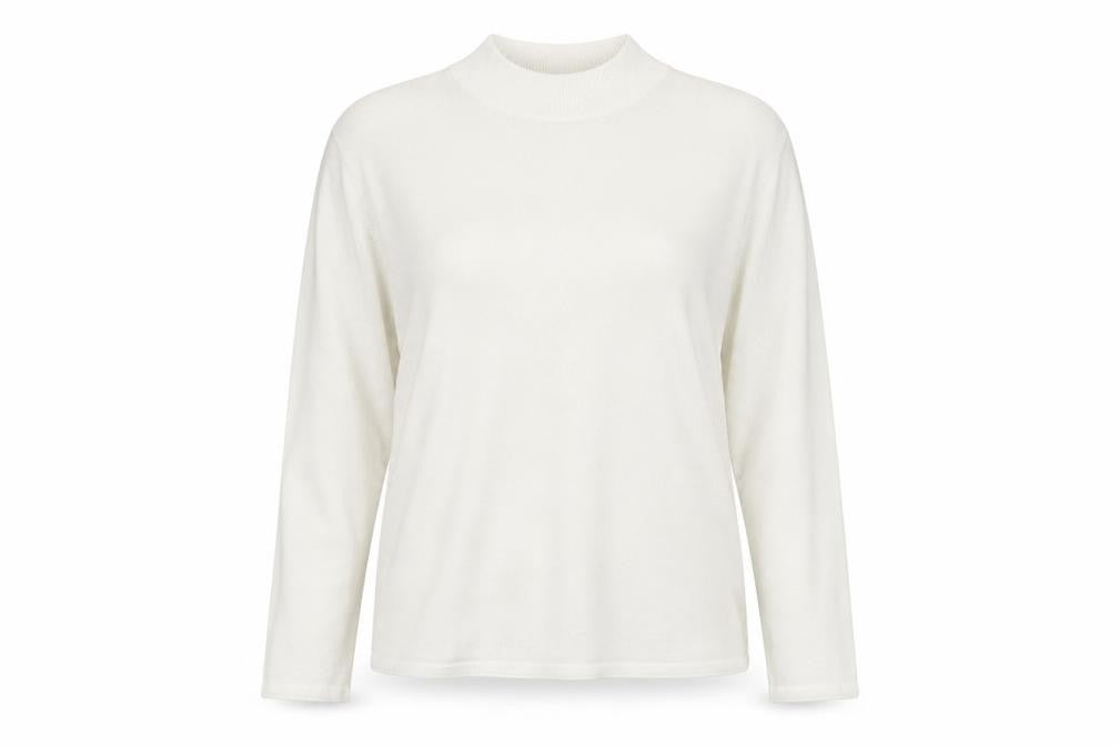 Front view of Preworn women’s white knit jumper, size L