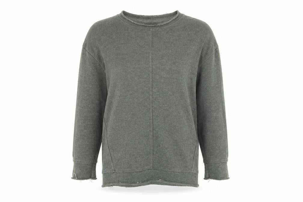 Front view of New Look women’s green jumper, size UK 10
