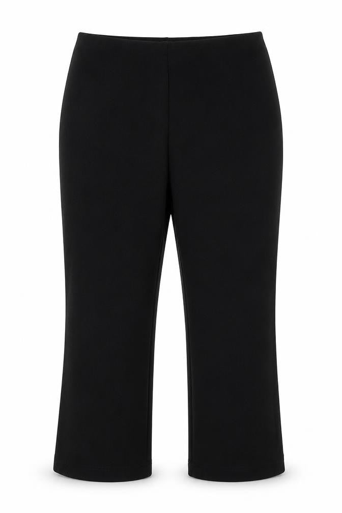 Front view of Xe women’s black capri trousers, size UK 16, 26-inch leg