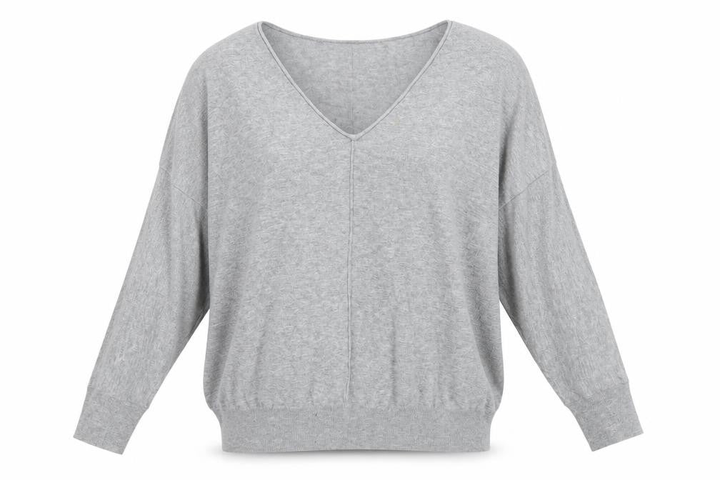 Front view of Gap women’s grey knit jumper, size L