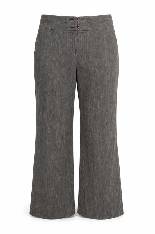 Front view of 18 women’s brown trousers, size M, 27-inch leg