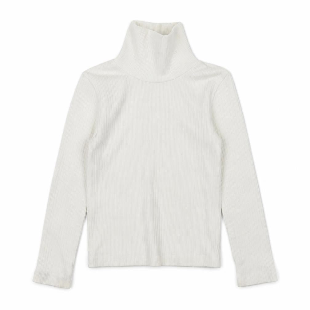 Front view of Primark girls’ white basic t-shirt, size 3-4, years