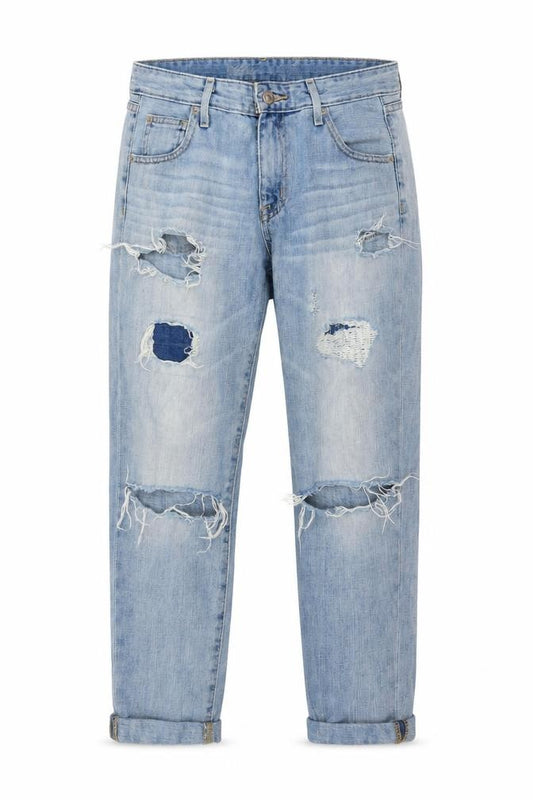 Front view of Mossimo women’s blue denim mom jeans, size UK 32, in, 25-inch leg