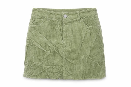 Front view of Pull&Bear women’s green flare skirt, size M