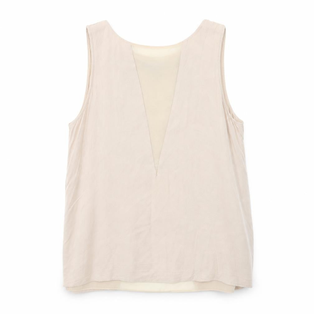 Front view of River Island women’s beige basic t-shirt, size UK 12